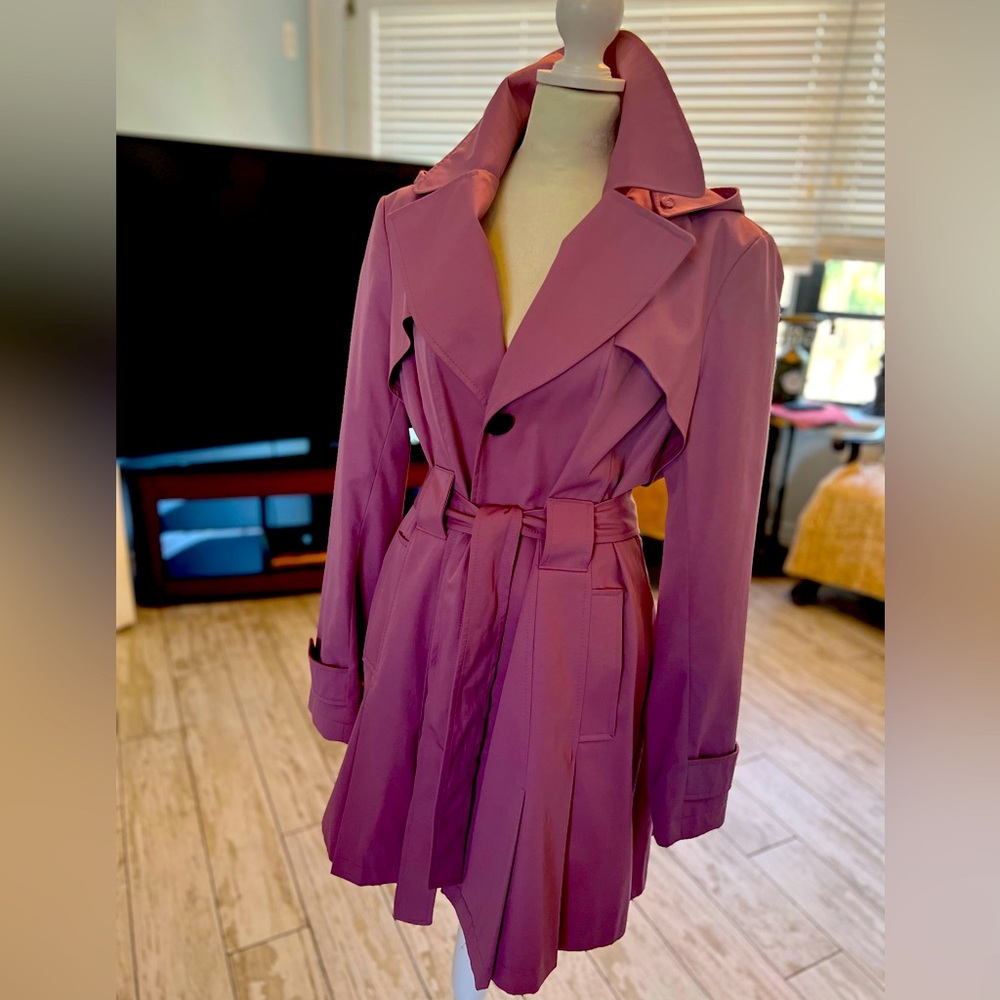 Via Spiga incredible fuschia rain coat